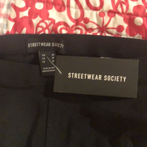 black and camo Leggings - Picture 3 of 3